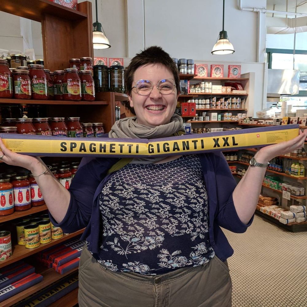 Meet your Posher, Emryse